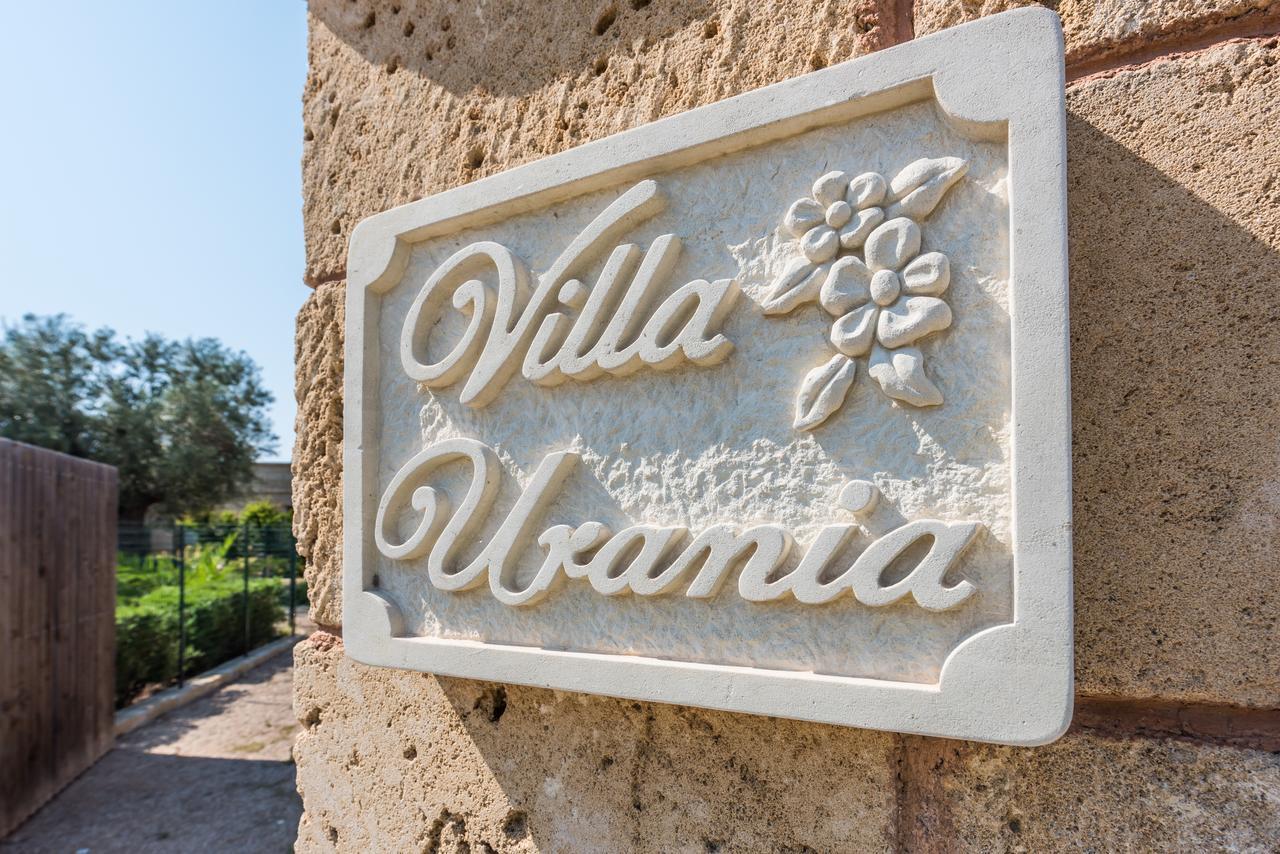 Villa Urania トッレ・サン・ジョヴァンニ・ウジェント エクステリア 写真